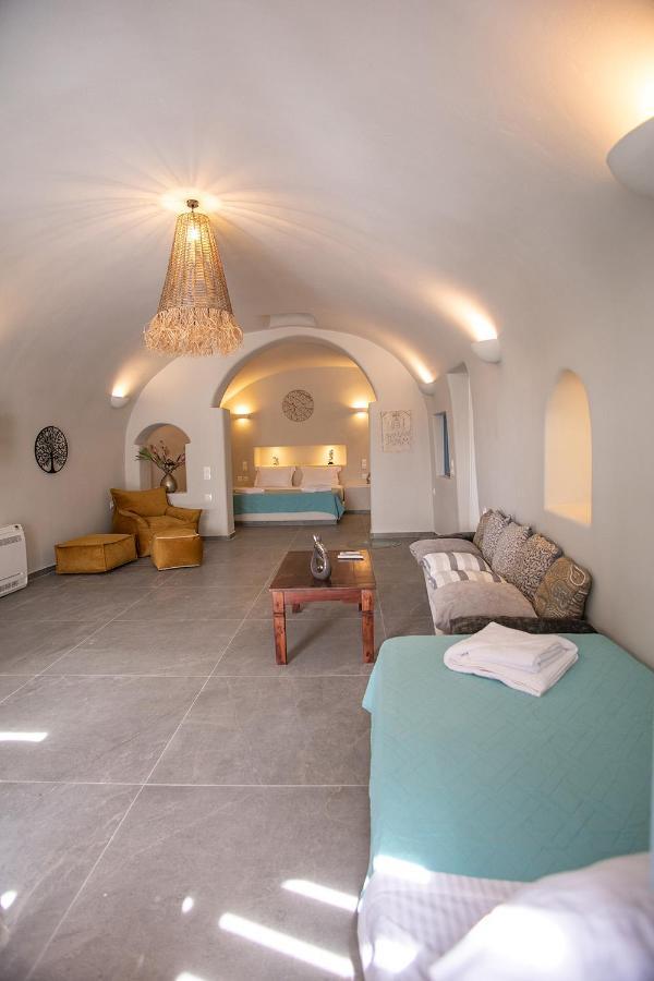 Arck Suites Foinikia  Exterior photo