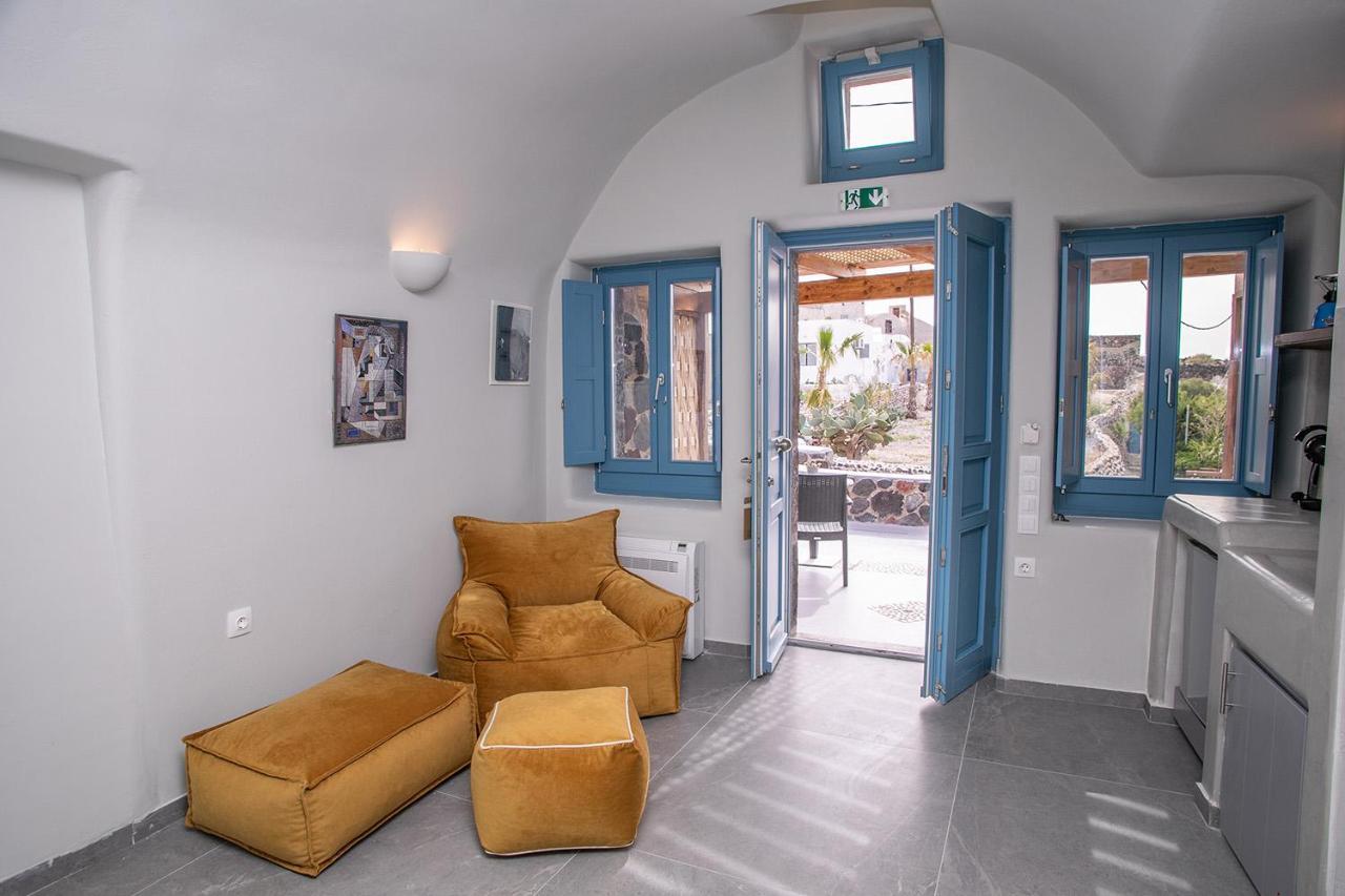 Arck Suites Foinikia  Exterior photo