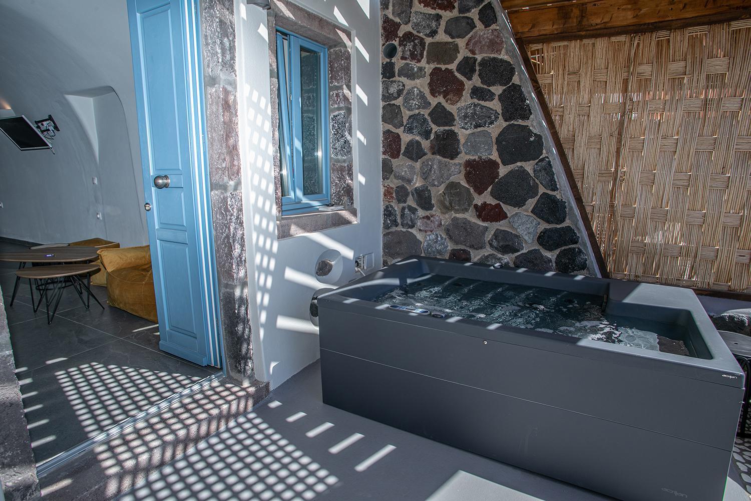 Arck Suites Foinikia  Exterior photo