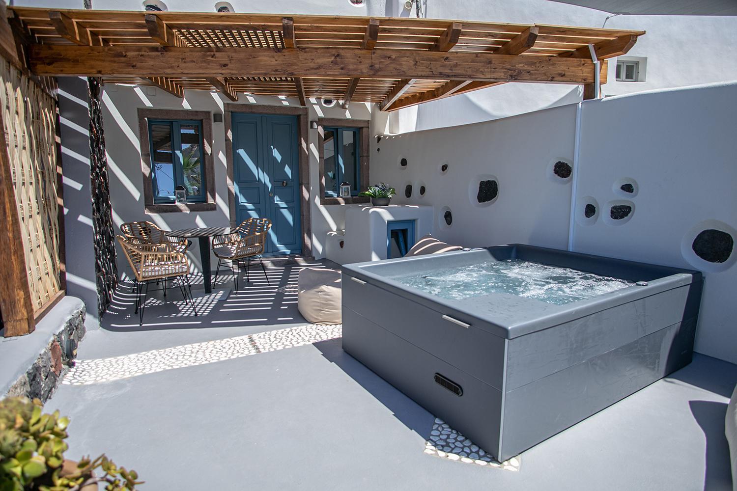 Arck Suites Foinikia  Exterior photo