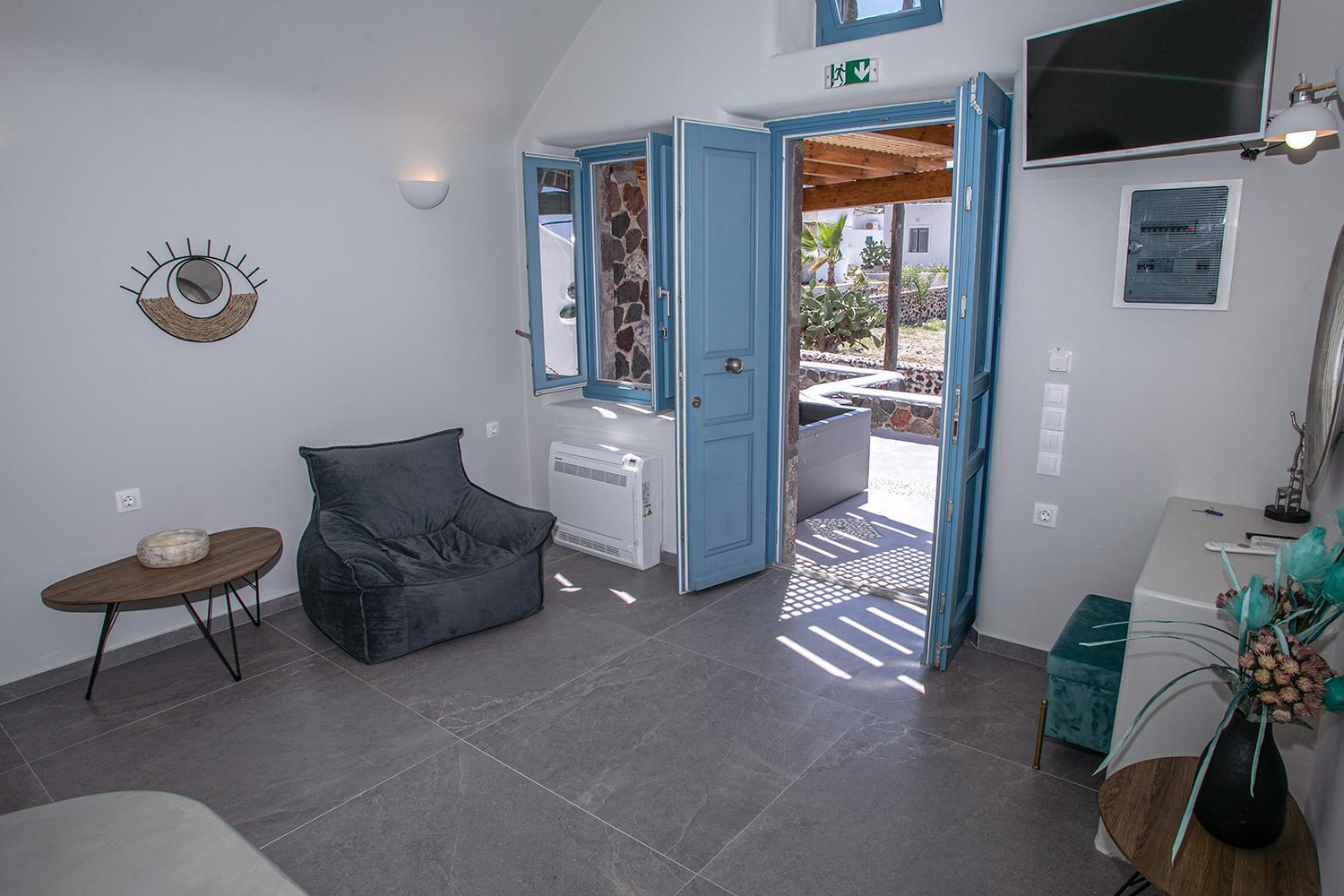 Arck Suites Foinikia  Exterior photo
