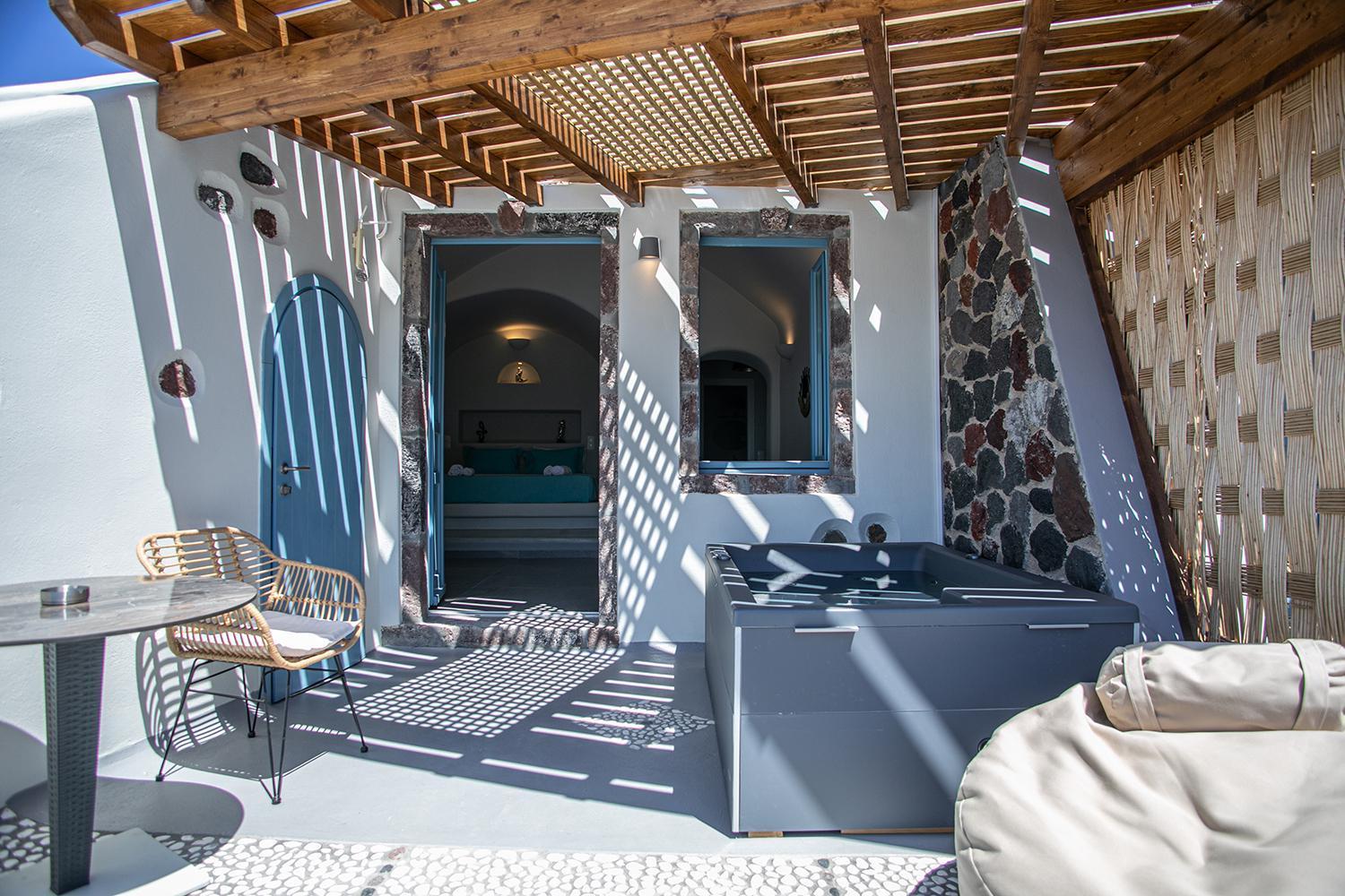 Arck Suites Foinikia  Exterior photo
